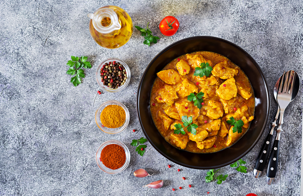 curry-with-chicken-onions-indian-food-asian-cuisine-top-view